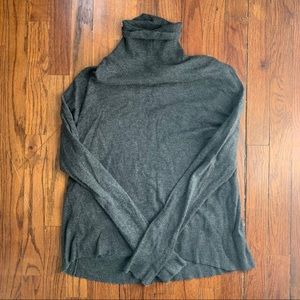 American Eagle turtle neck